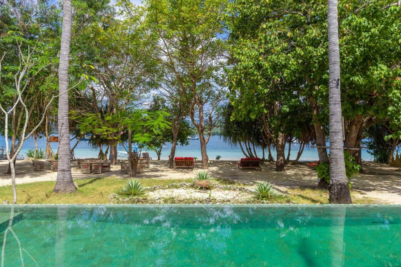 Amahelia Luxury Resort & Restaurant - Gili Asahan Buitenkant foto