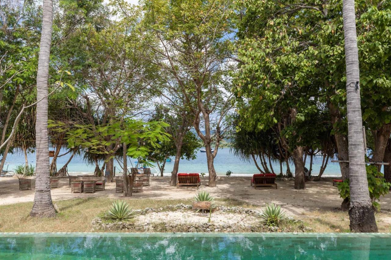 Amahelia Luxury Resort & Restaurant - Gili Asahan Buitenkant foto